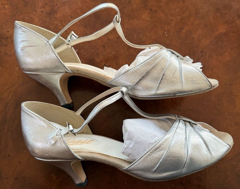 COAST Silver Dance Shoes Italian Leather Peep-Toe 2" Heels US size 8